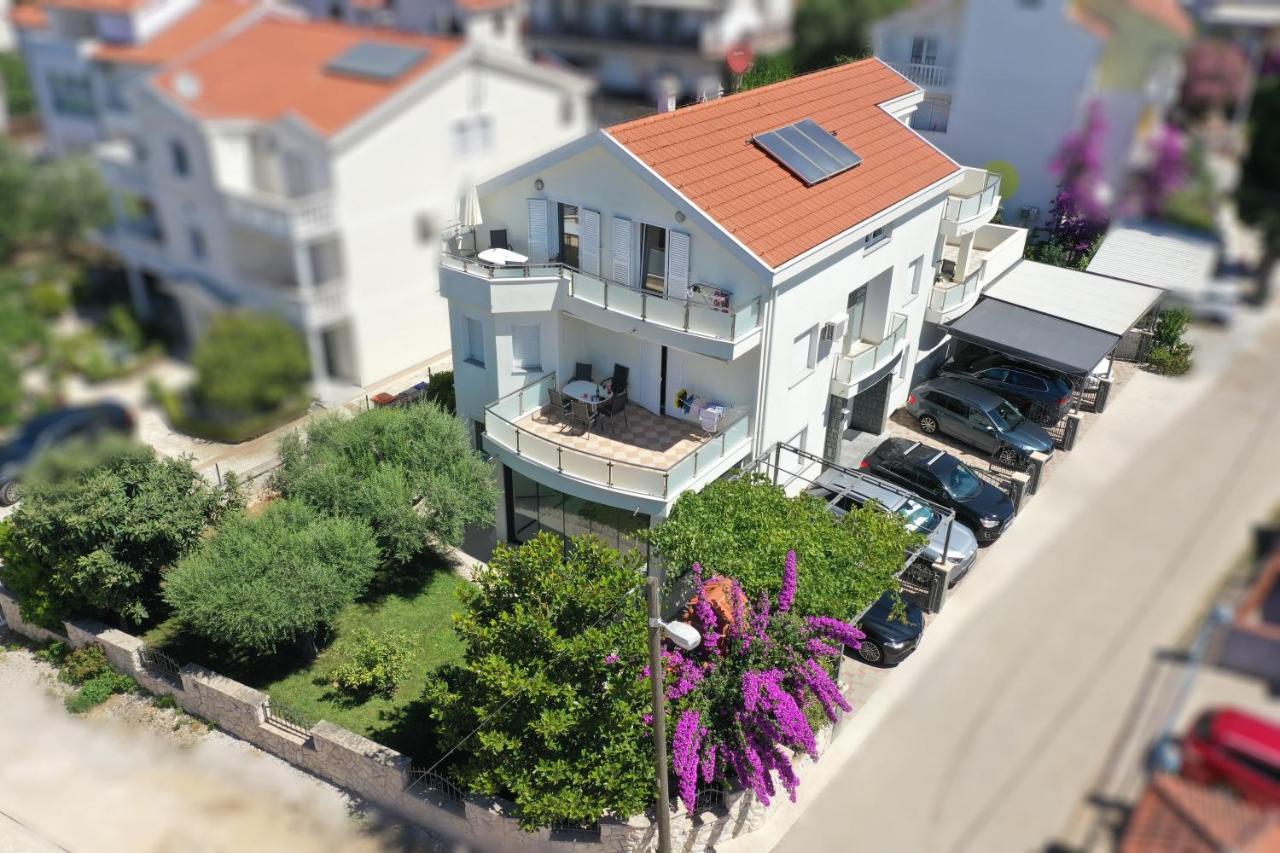 Apartments Dumancic Biograd Na Moru Luaran gambar