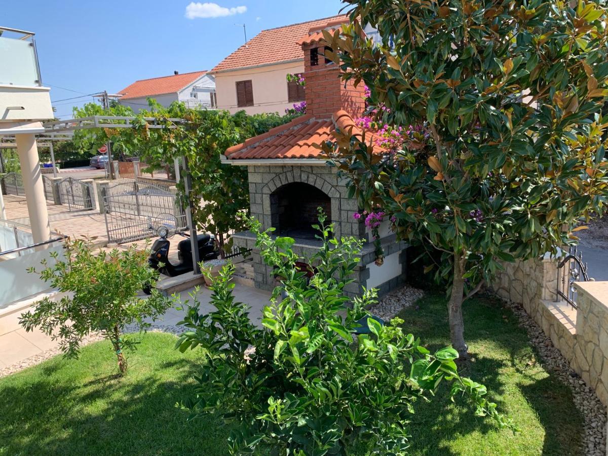 Apartments Dumancic Biograd Na Moru Luaran gambar