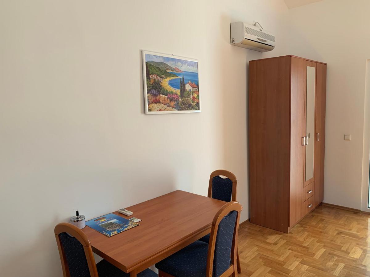Apartments Dumancic Biograd Na Moru Luaran gambar