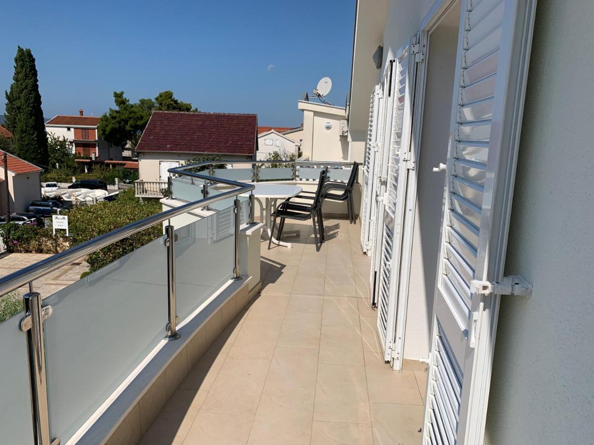 Apartments Dumancic Biograd Na Moru Luaran gambar