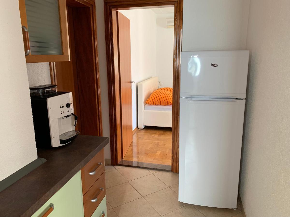 Apartments Dumancic Biograd Na Moru Luaran gambar