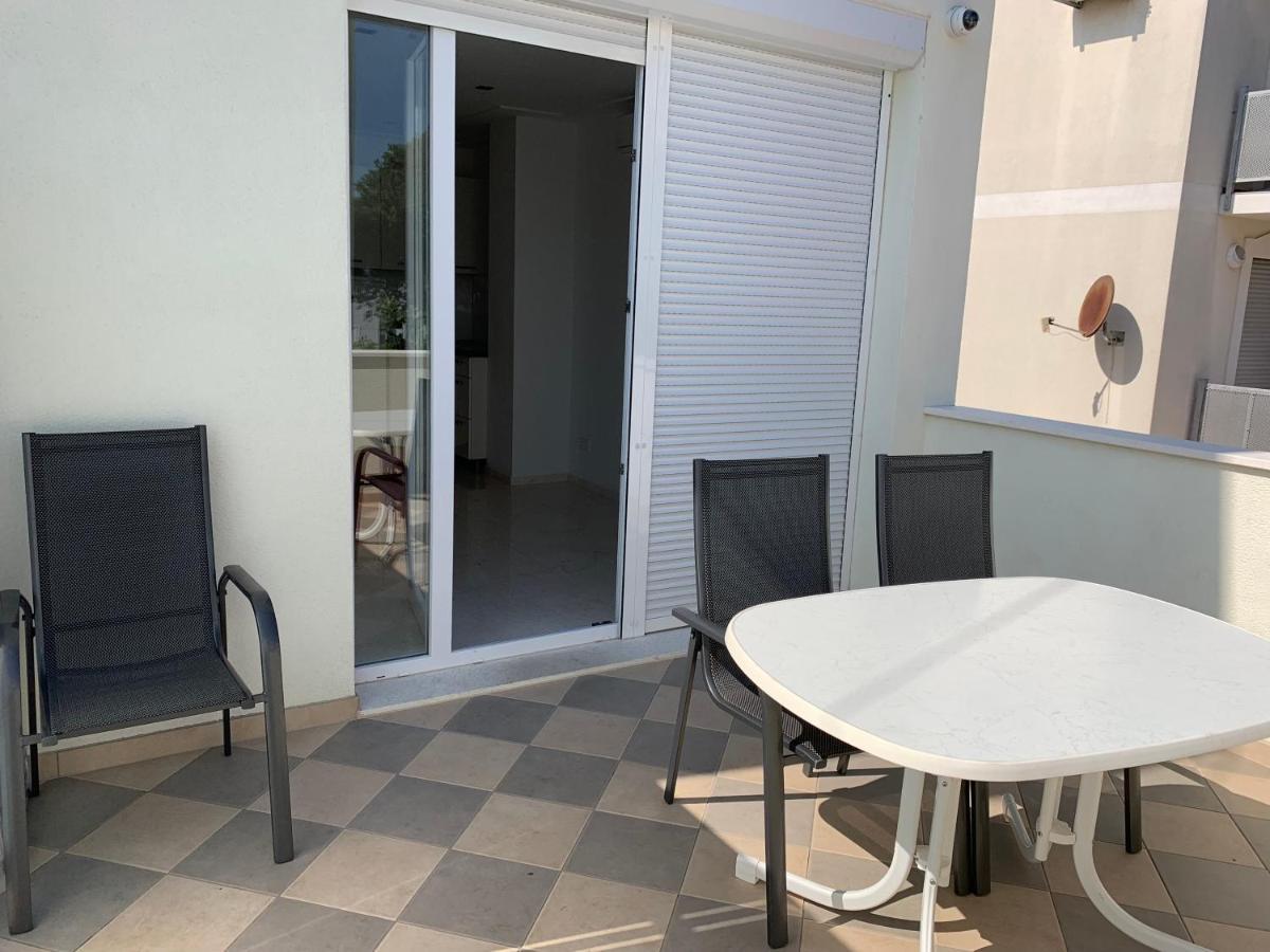 Apartments Dumancic Biograd Na Moru Luaran gambar