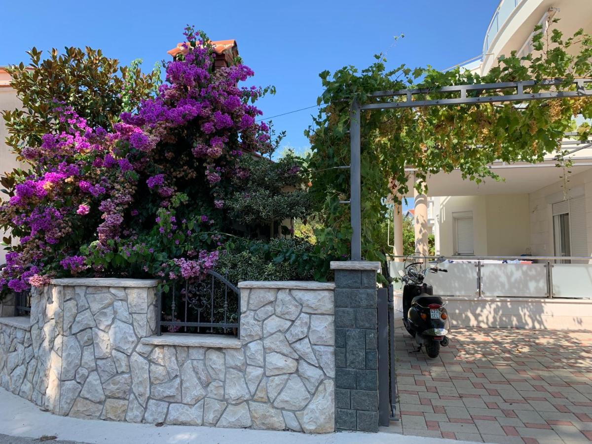 Apartments Dumancic Biograd Na Moru Luaran gambar